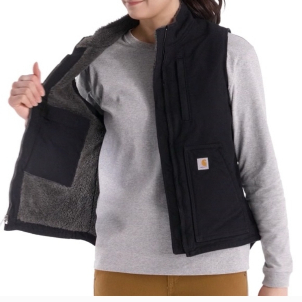 Carhartt Black Quilted Utility Vest with Logo Patch - Picture 3 of 12
